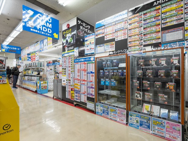 ツクモ名古屋1号店 紹介レビュー