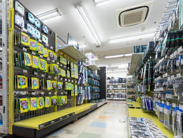 ツクモ名古屋1号店 紹介レビュー