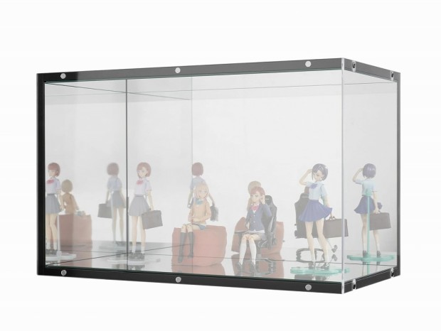 “推し”をパノラマで眺める卓上設置型の「ピラーレスフィギュアケース」がBauhutteから