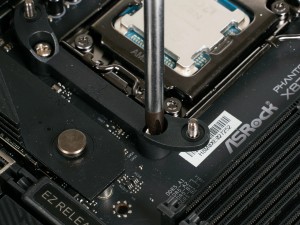 Phantom Gaming 360 LCD