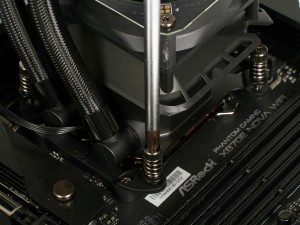 Phantom Gaming 360 LCD