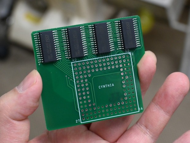 X68030用スプライトRAM倍化実験基板