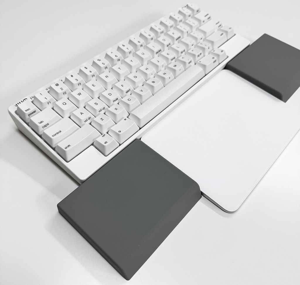 セパレート型シリコンタイピングベッド