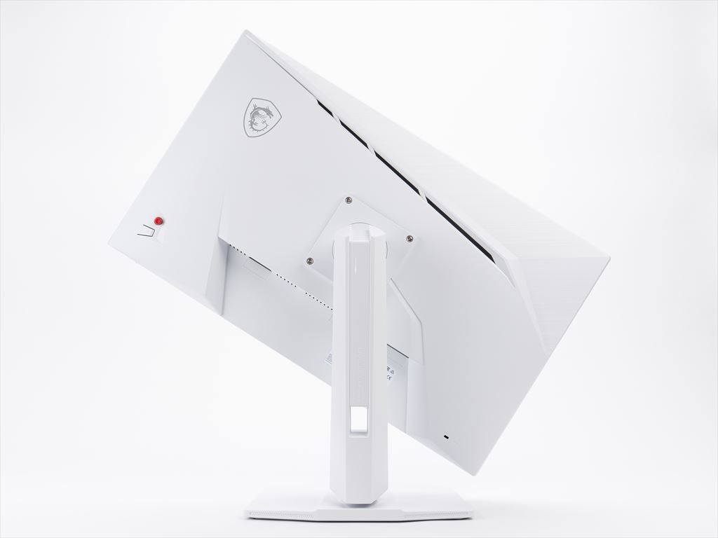 白で揃えるならこれ。WQHD×200Hz対応の実力派 MSI「MAG 274QRFW E20