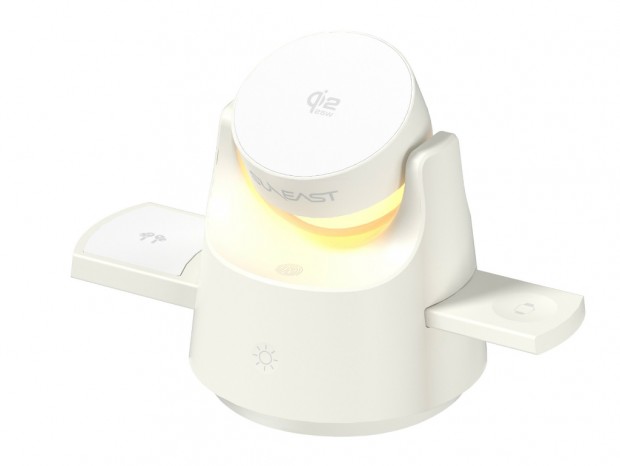 Qi2 25W対応、電動スライドで展開する4in1充電器がSUNEASTから