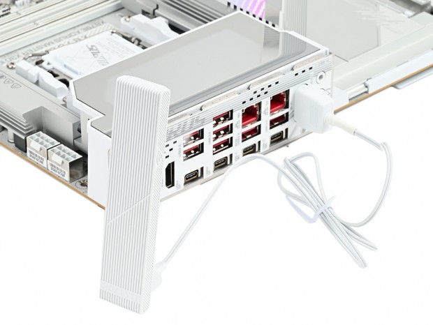 X870E AORUS MASTER X3D ICE