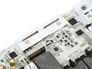 X870E AORUS MASTER X3D ICE