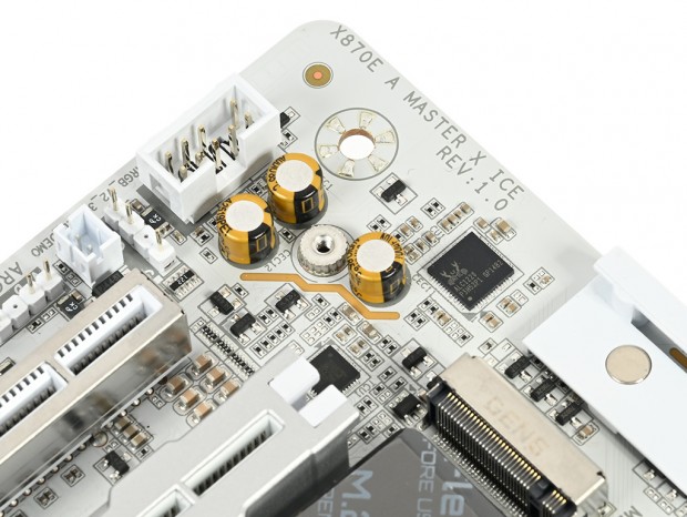 X870E AORUS MASTER X3D ICE