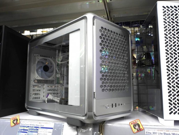 Cooler Master「MasterFrame 400 Mesh」発売