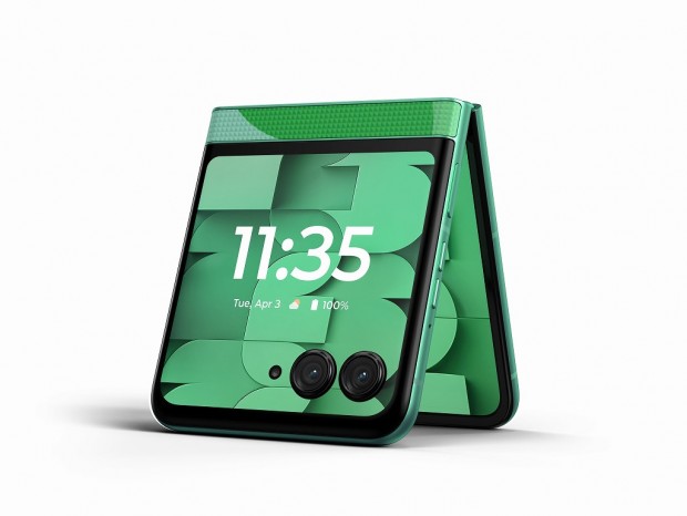 FIFAワールドカップ 2026限定仕様の折りたたみスマホ「motorola razr