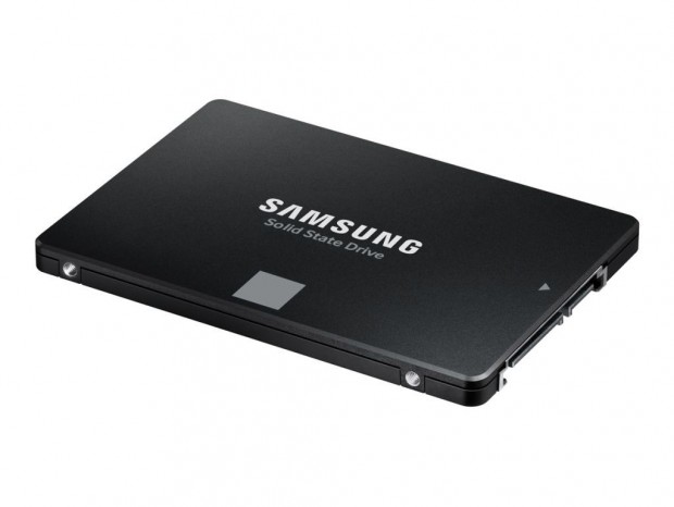 Samsung、2.5インチSATA SSD「870 EVO」に大容量8TBモデル追加。価格は税込41万円超