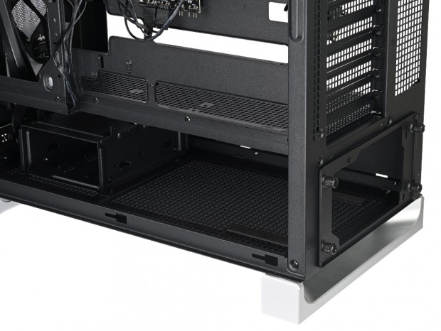 InWin「DLITE」