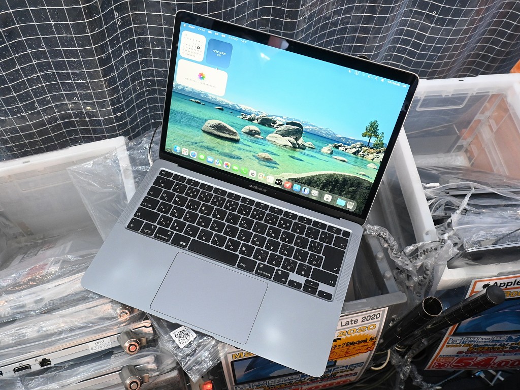 お買い得中古品情報) M1搭載の「MacBook Air (2020)」が税込34,000円