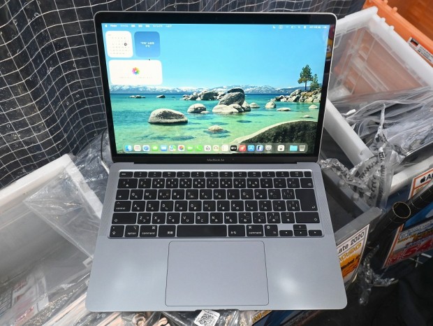 【ジャンク品】MacBook Air 2020年モデル 256GB お買い得中古品情報) M1搭載の「MacBook Air (2020)」が税込34,000円