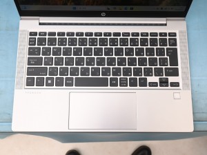 お買い得中古品情報) Ryzen 5＆メモリ16GB構成のフルHD軽量ノート