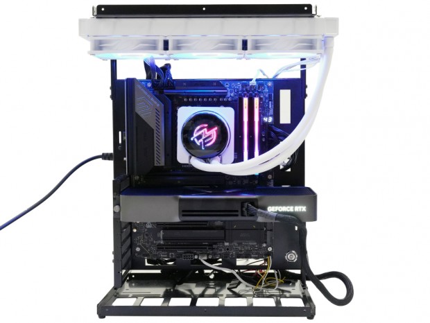 ついに登場、デュアル3D V-Cache搭載の“完全体X3D” AMD「Ryzen 9