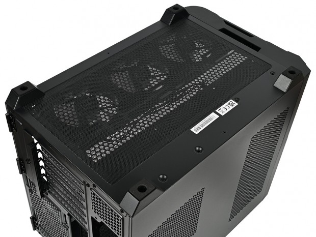Thermaltake「Vision 330 CR ARGB」
