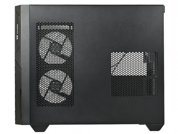 Thermaltake「Vision 330 CR ARGB」