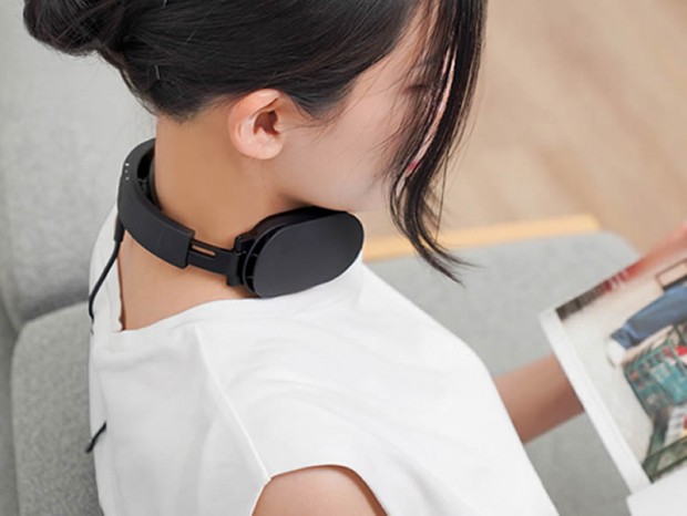 シリーズ最軽量140g、有線式で長時間使える サンコー「ネッククーラーLite」