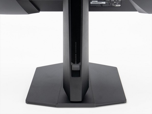 MSI「MAG 272URDF E16」レビュー