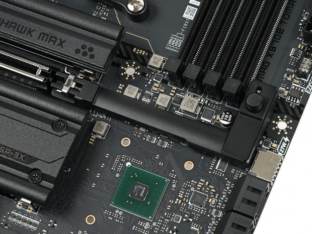 MAG X870E TOMAHAWK MAX WIFI