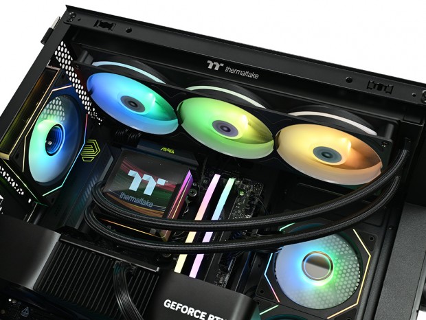 Thermaltake「Vision 330 CR ARGB」
