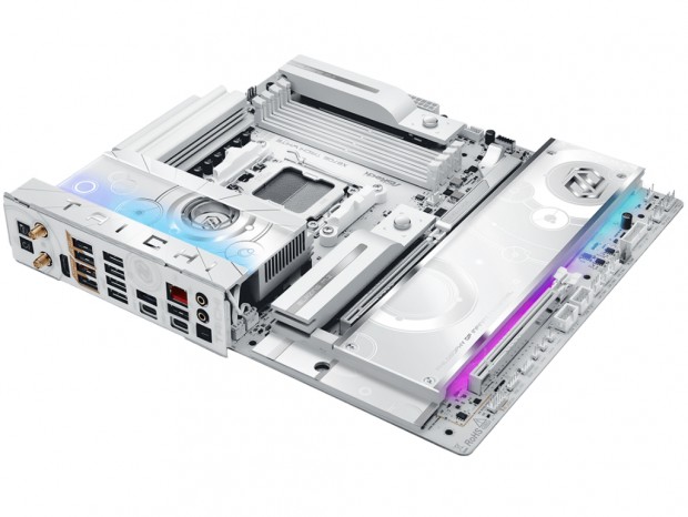 ASRock、Taichiシリーズ初の純白デザインモデル「X870E Taichi White」発表