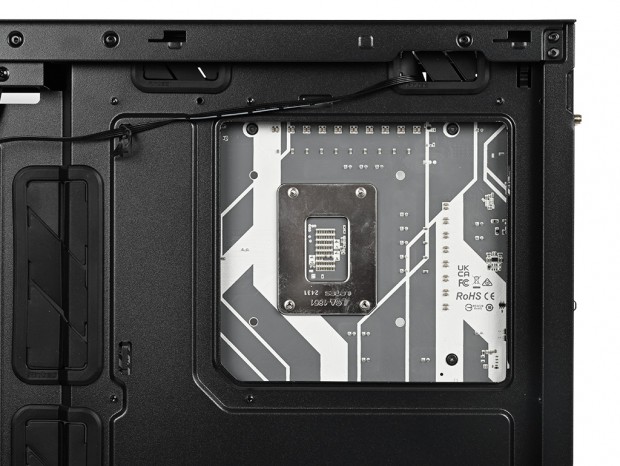 Antec「P7S」