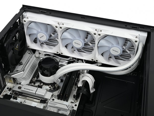 Antec「P7S」