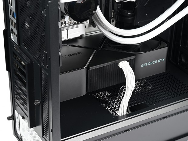 Antec「P7S」