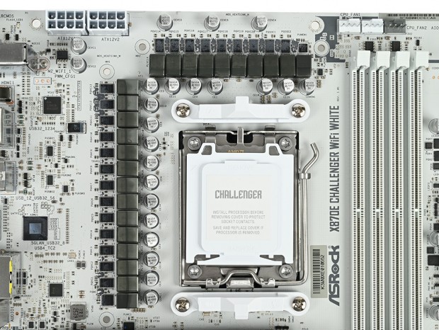 s.oページ 110A SPSによる23フェーズ電源搭載。ミドルの枠を超えたASRock「X870E