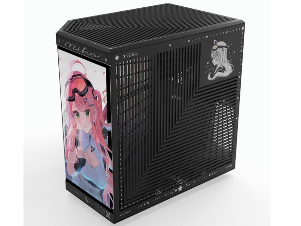 HYTE Y70 Sakura Miko