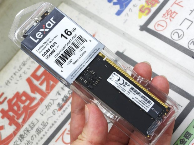 アキバ取材班) DDR5メモリ高騰の中で“最安級”、LexarのDDR5-5600対応