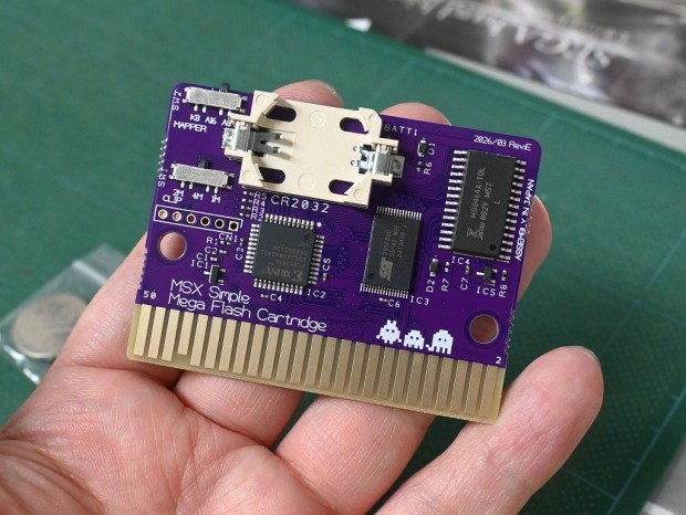 アキバ取材班) MSX用の4Mbitメガロムカセット「Simple Mega Flash