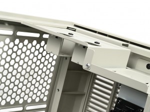 SilverStone「FLP03」