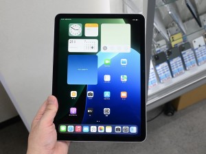 お買い得中古品情報) デモ機だった11/13インチの「iPad Air (M2)」が
