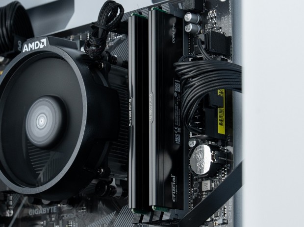 GIGABYTE OWL/GIGABYTE SWAN