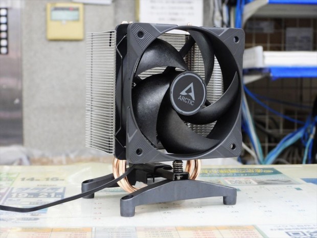 Arctic「Freezer 8A」発売