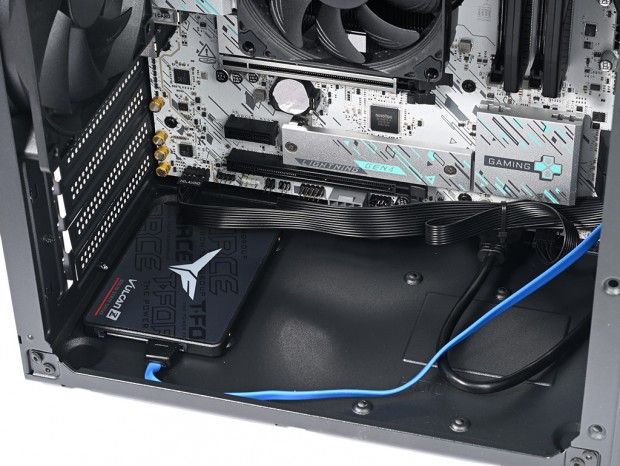 Antec「ST20M」