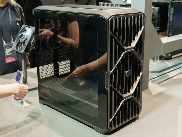 Cooler Master「HAF II」