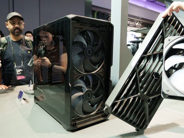 Cooler Master「HAF II」