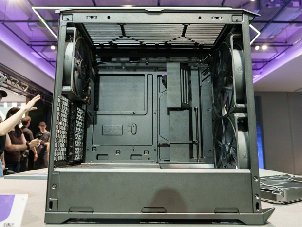 Cooler Master「HAF II」