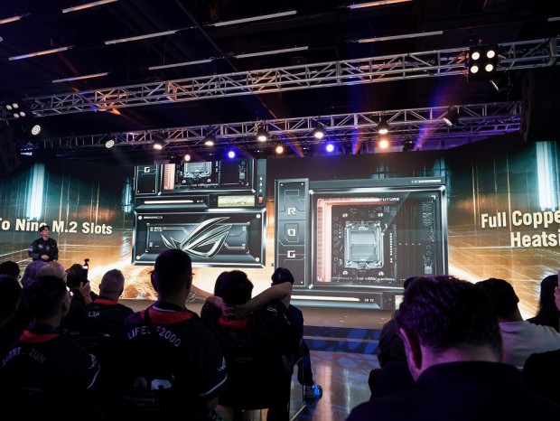 ROG CROSSHAIR X870E EDITION 20
