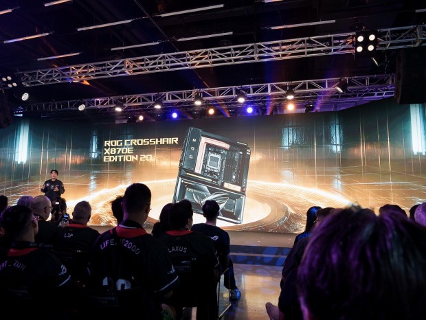 ROG CROSSHAIR X870E EDITION 20