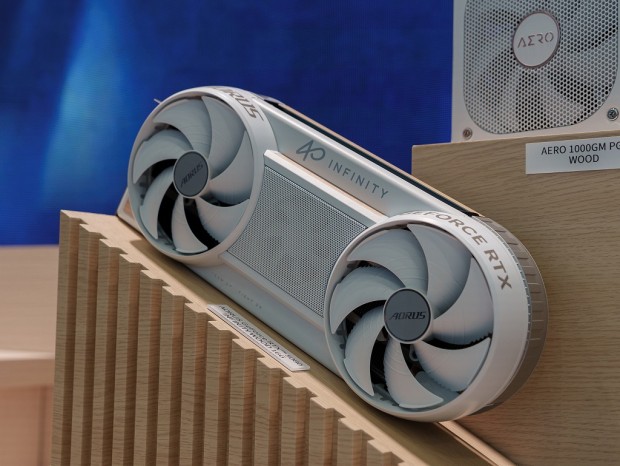 AORUS GeForce RTX 5080 INFINITY WOOD