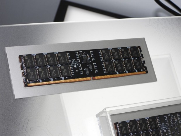 CORSAIR「CQ DIMM」の動作デモ
