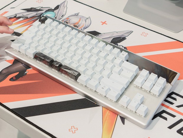 AORUS K10 INFINITY Gaming Keyboard