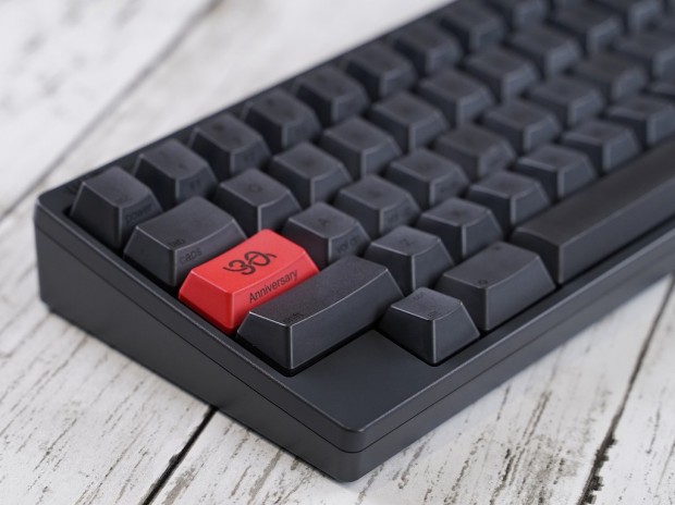 HHKB史上最軽量、羽のように軽いフェザータッチの「HHKB Professional HYBRID Type-S」限定版