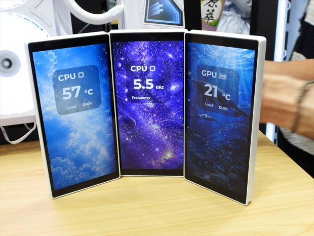 Thermaltakeの3連LCD搭載AIO水冷