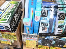 輸入雑貨に値下がり品多数のアーリーサマーセールがスタート